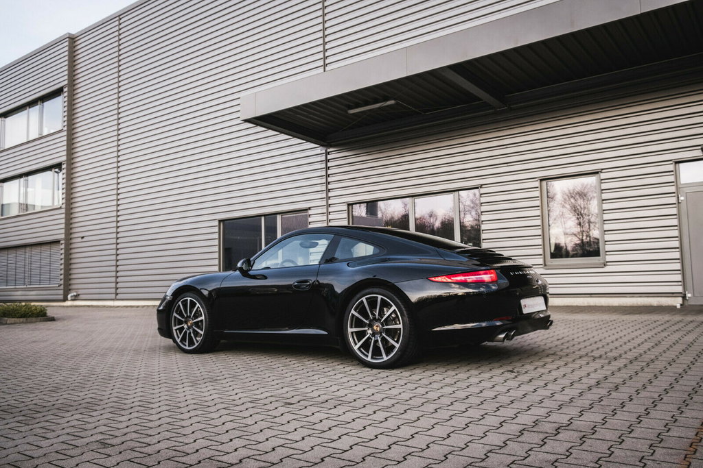 Porsche 991 Carrera