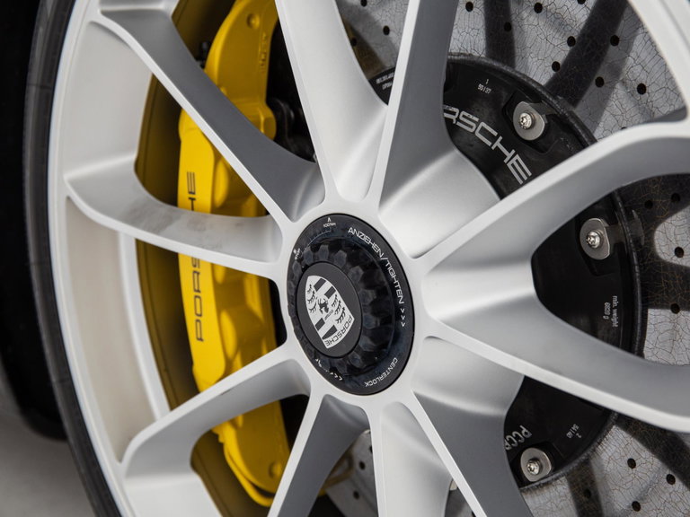 Porsche 991 GT3 Touring
