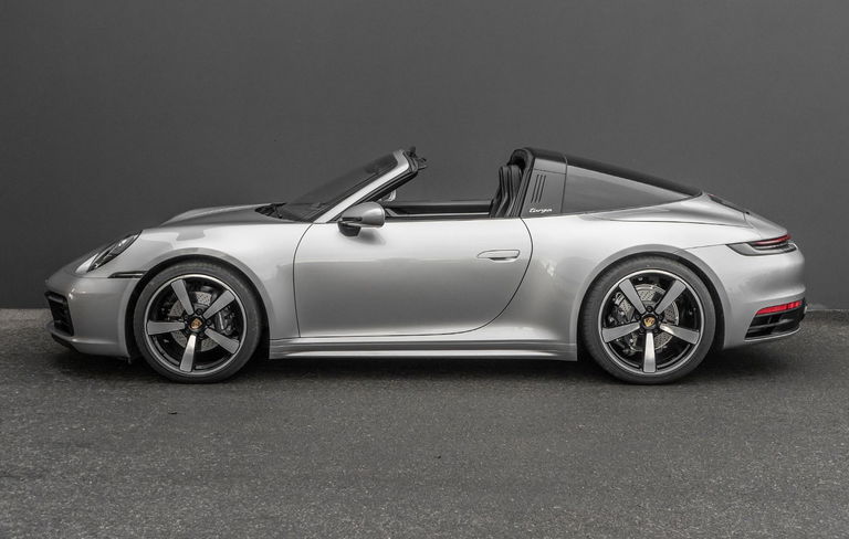 Porsche 992 Targa 4