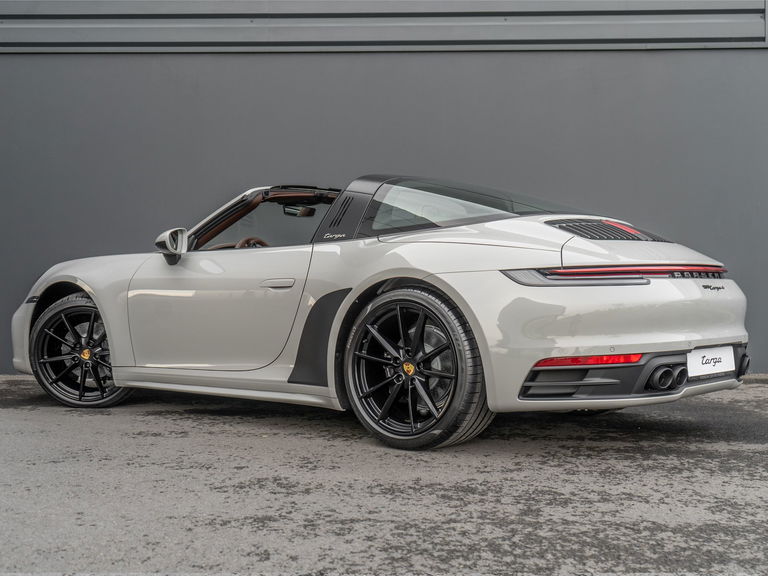 Porsche 992 Targa 4