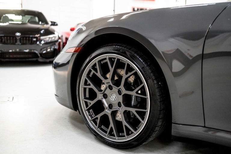 Porsche 992 Carrera 4S