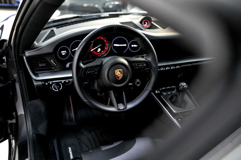 Porsche 992 Carrera 4S