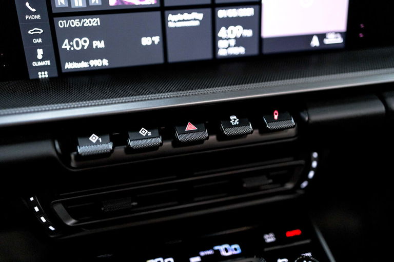 Porsche 992 Carrera 4S