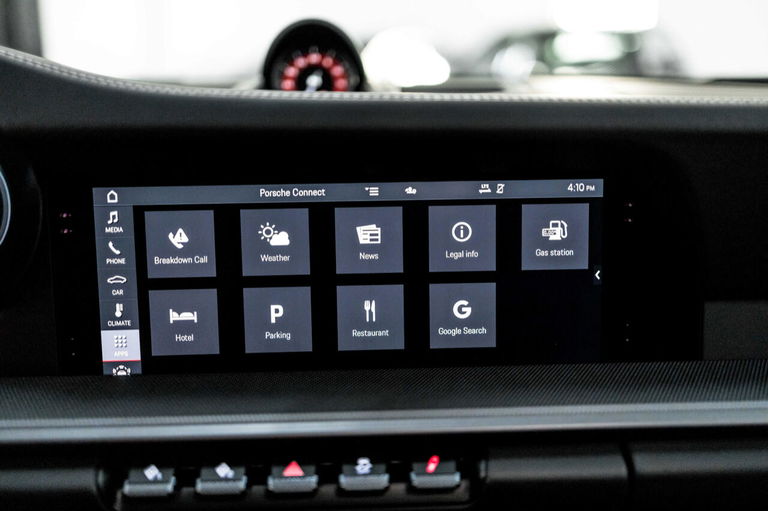 Porsche 992 Carrera 4S