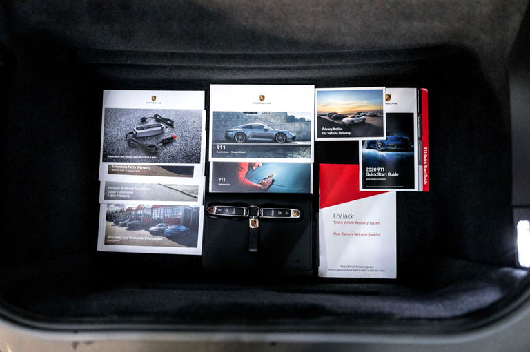 Porsche 992 Carrera 4S