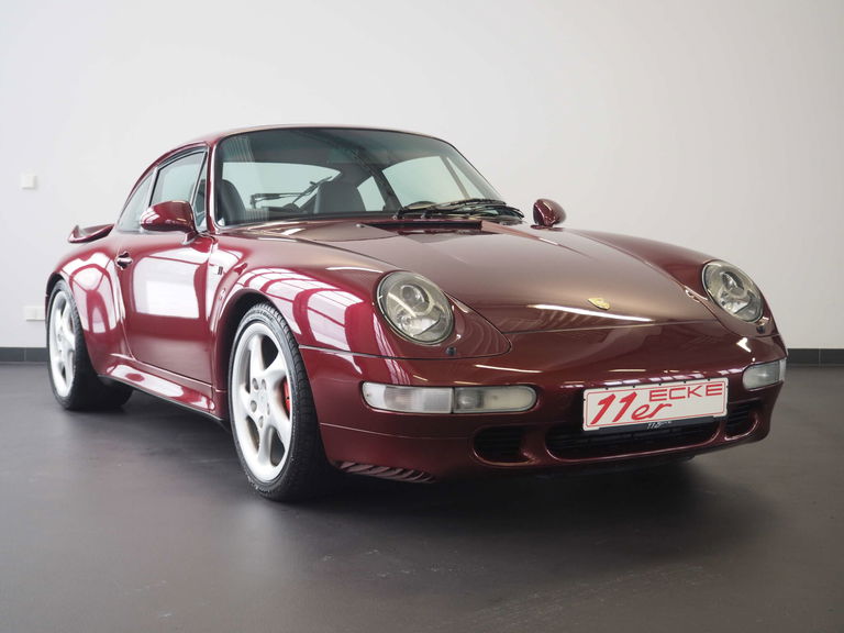 Porsche 993 Carrera 4S