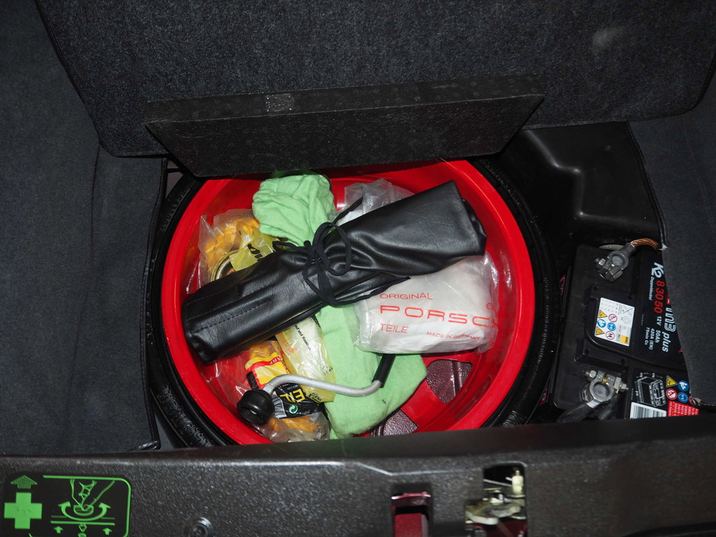 Porsche 993 Carrera 4S