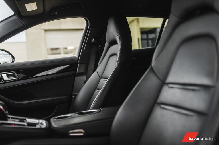 Porsche Panamera 4 E-Hybrid