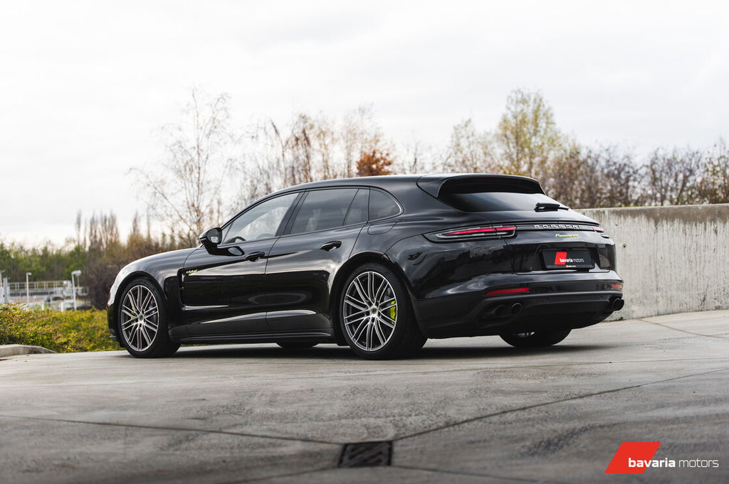 Porsche Panamera 4 E-Hybrid