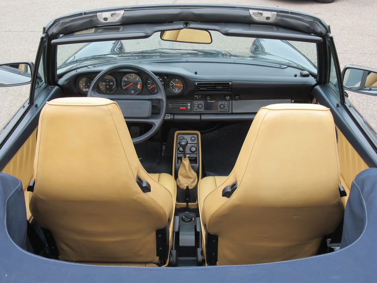 Porsche 911 Carrera 3.2