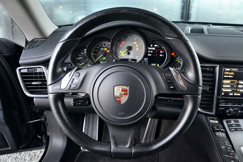 Porsche Panamera S E-Hybrid