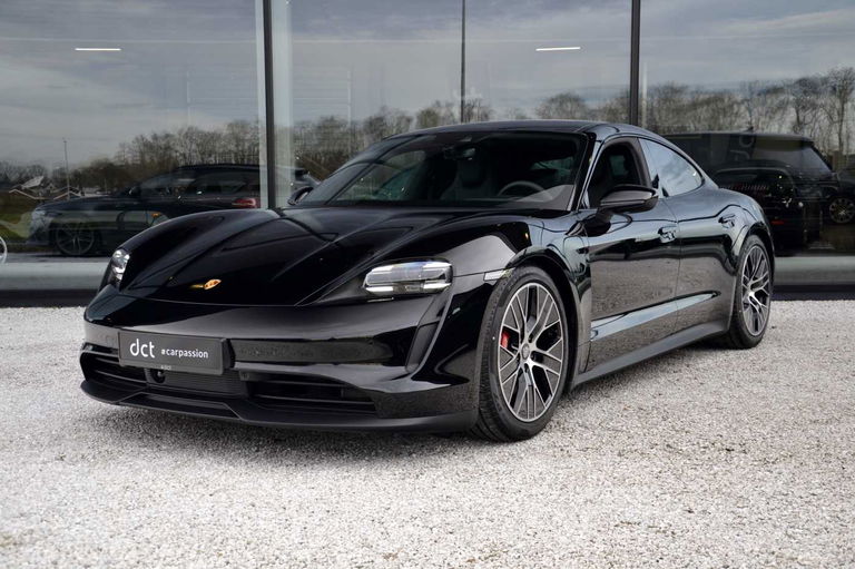 Porsche Taycan 4S