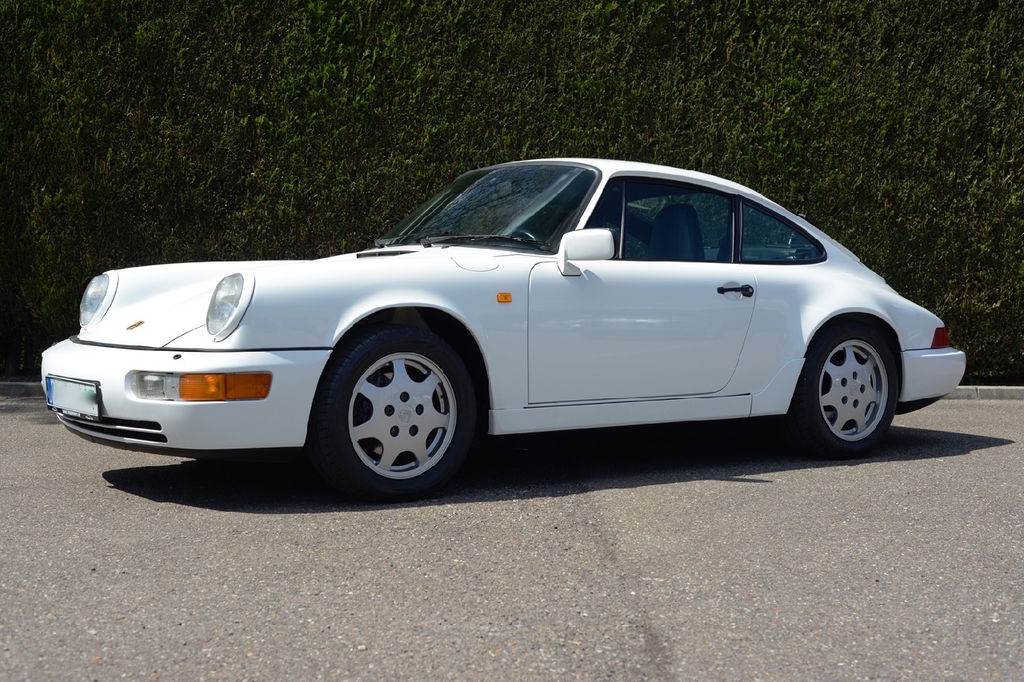 Porsche 964 Carrera 4