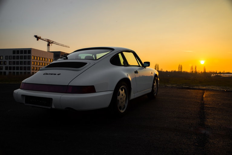 Porsche 964 Carrera 4