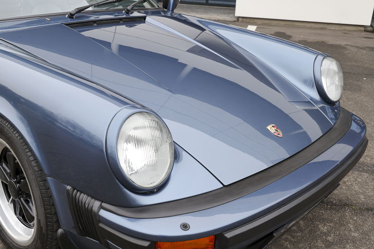 Porsche 911 Carrera 3.2