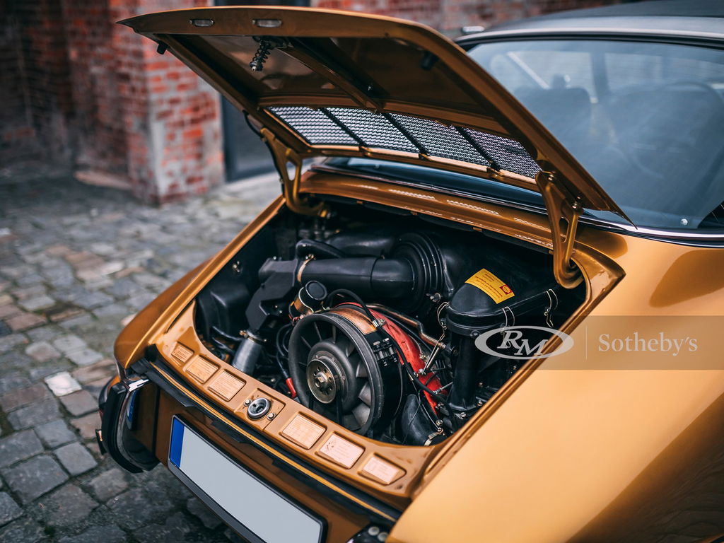 Porsche 911 S (F-Modell)