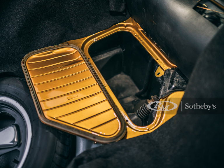 Porsche 911 S (F-Modell)