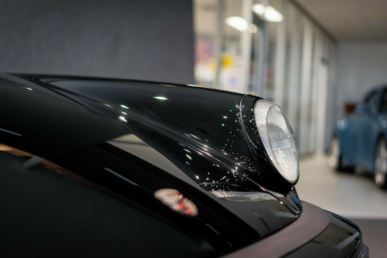 Porsche 911 Carrera 3.2 (US)