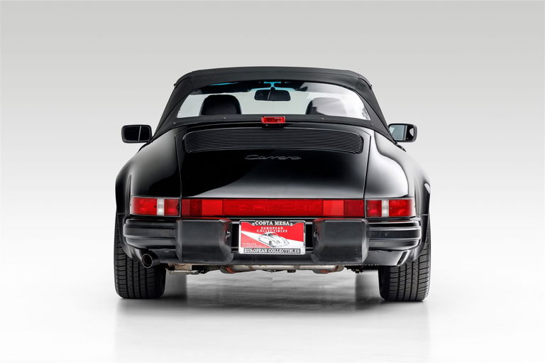 Porsche 911 Carrera 3.2 (US)