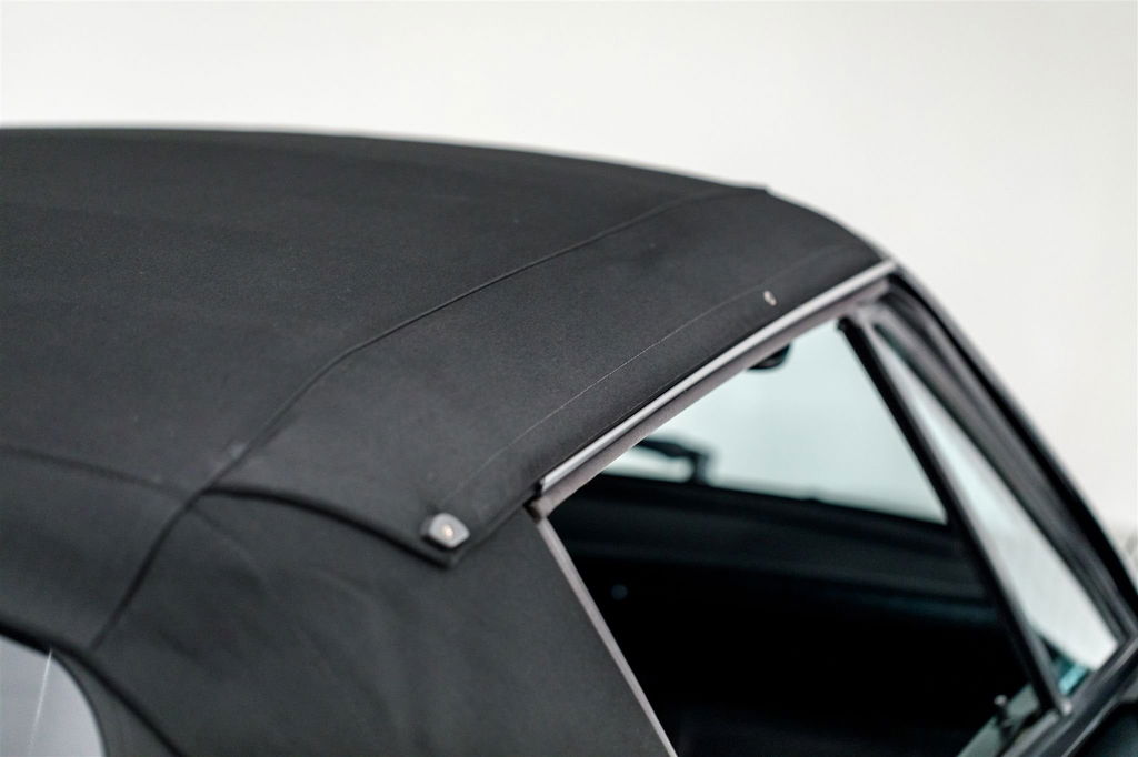 Porsche 911 Carrera 3.2 (US)