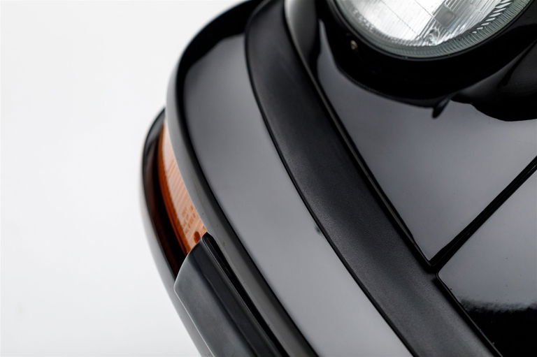 Porsche 911 Carrera 3.2 (US)