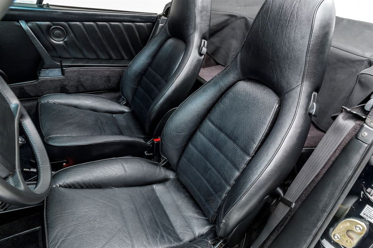 Porsche 911 Carrera 3.2 (US)