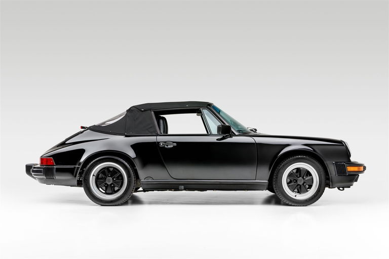 Porsche 911 Carrera 3.2 (US)