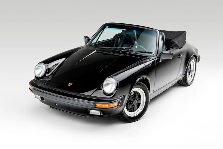 Porsche 911 Carrera 3.2 (US)