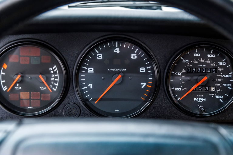 Porsche 964 Carrera 2