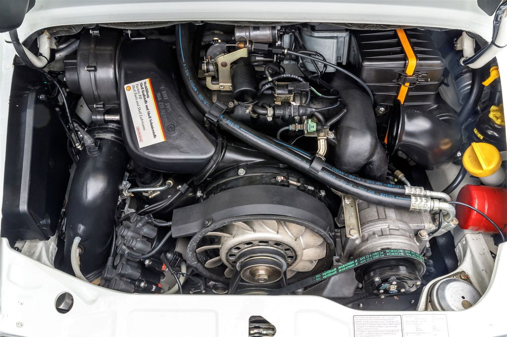 Porsche 964 Carrera 2