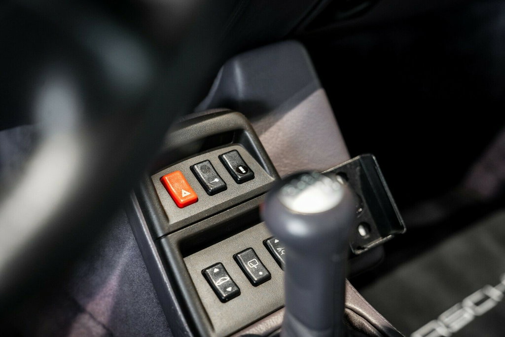 Porsche 993 Carrera 4S