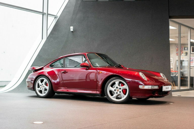 Porsche 993 Carrera 4S