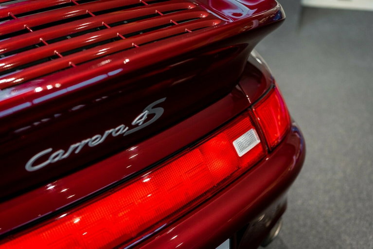 Porsche 993 Carrera 4S