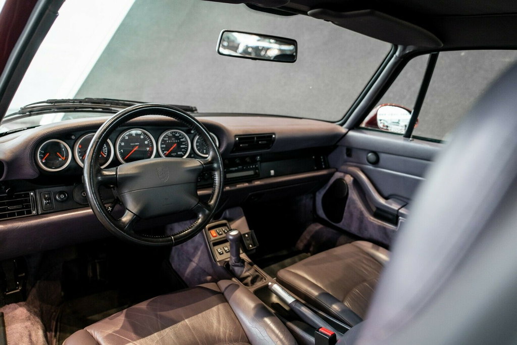 Porsche 993 Carrera 4S