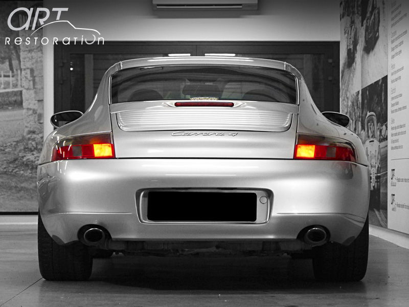 Porsche 996 Carrera 4