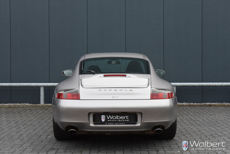 Porsche 996 Carrera