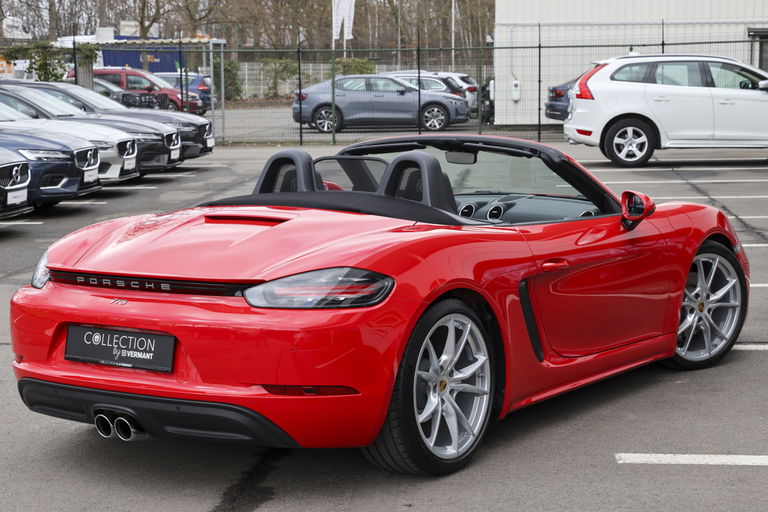 Porsche 718 Boxster