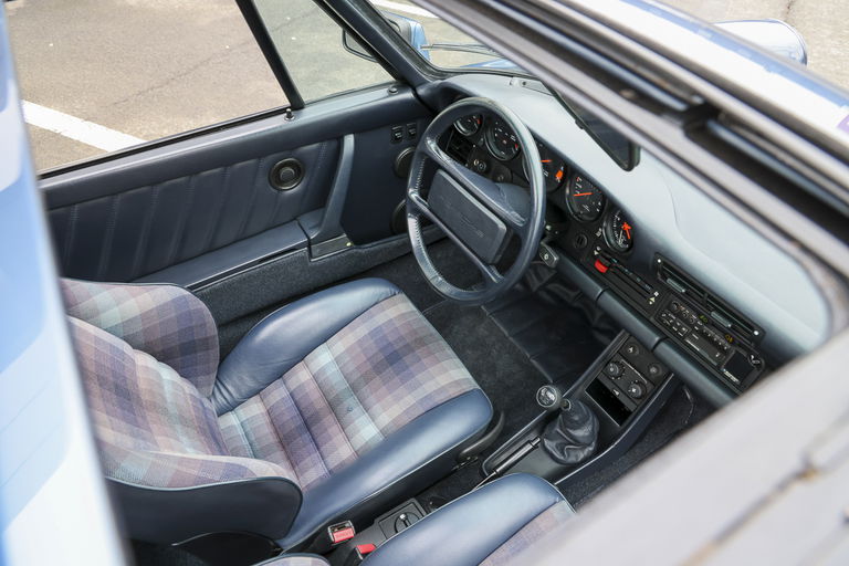 Porsche 911 Carrera 3.2