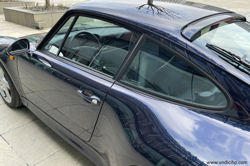Porsche 993 Carrera 4S