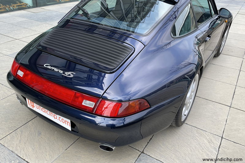 Porsche 993 Carrera 4S