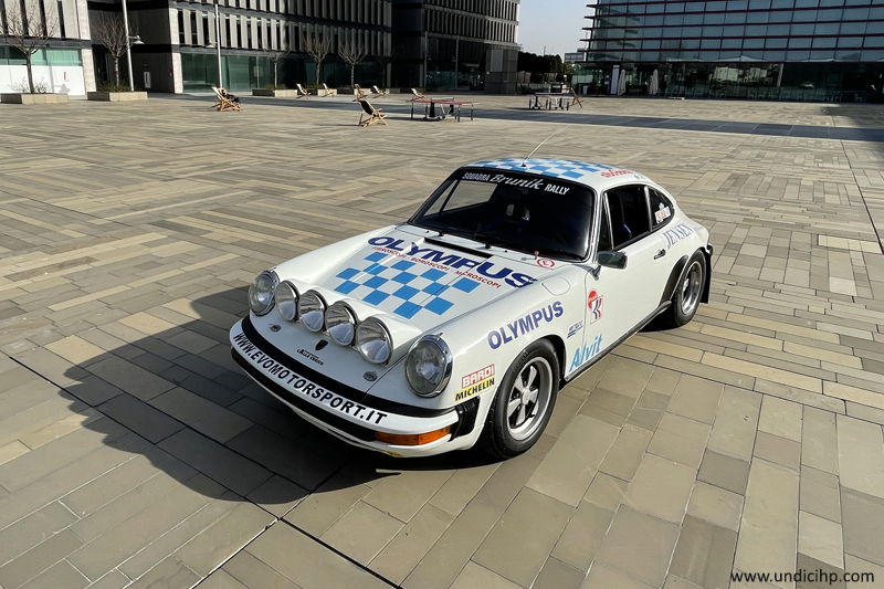 Porsche 911 Carrera 2,7