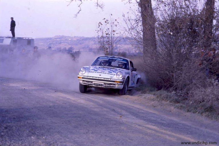 Porsche 911 Carrera 2,7