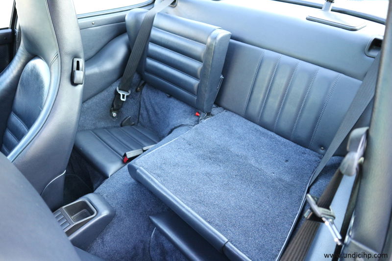 Porsche 964 Carrera 4