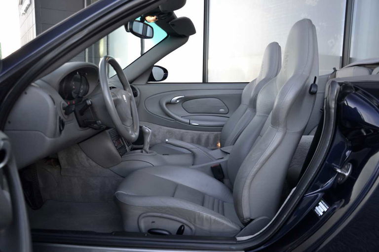 Porsche 996 Carrera 4S