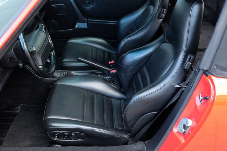 Porsche 964 Carrera 4