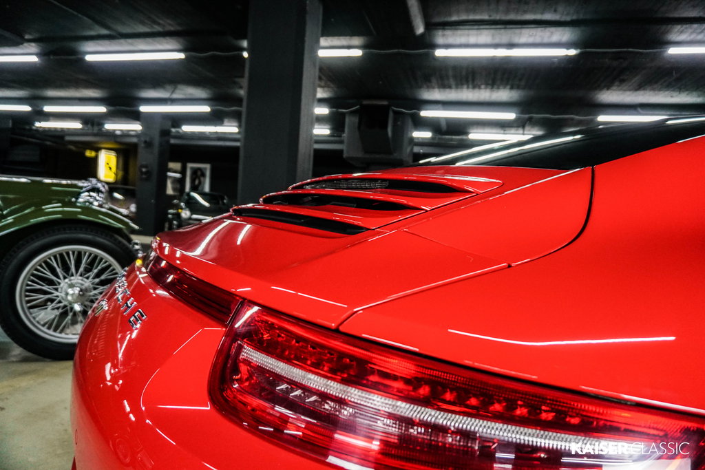 Porsche 991 Carrera 4