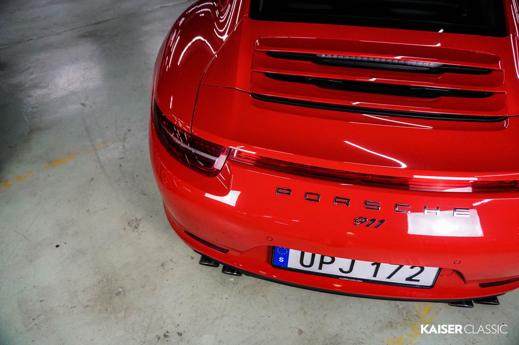 Porsche 991 Carrera 4