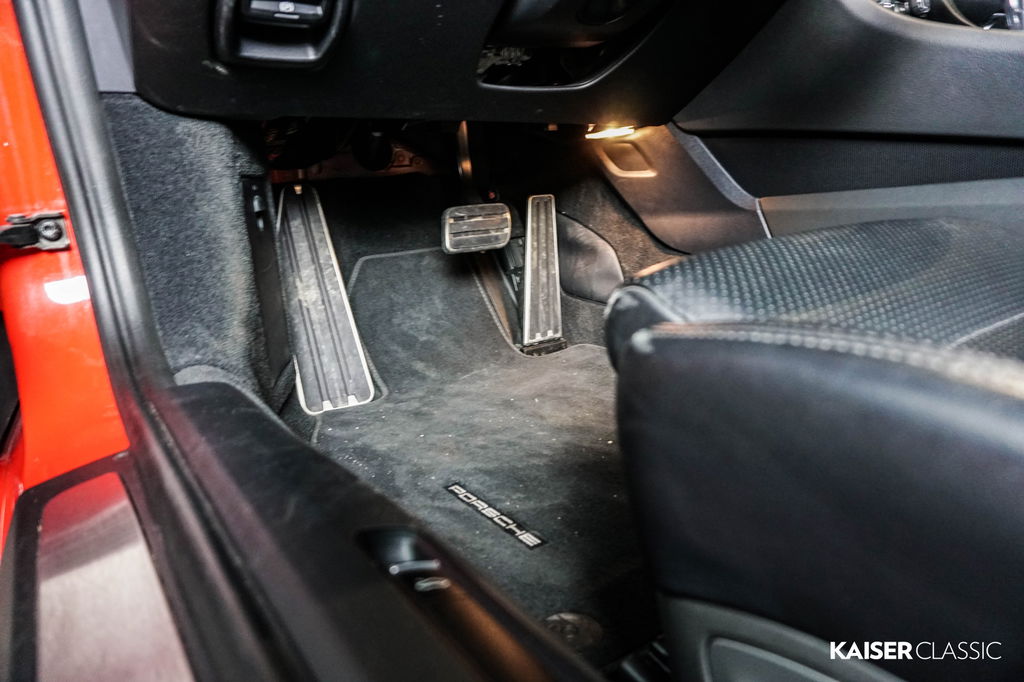 Porsche 991 Carrera 4