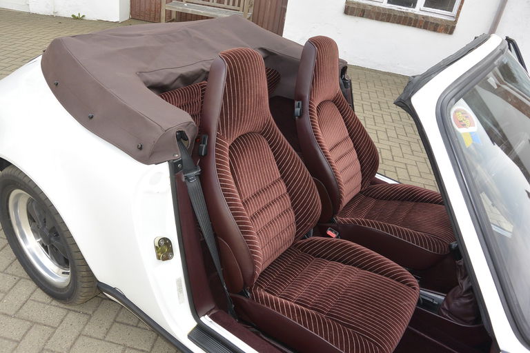 Porsche 911 Carrera 3.2