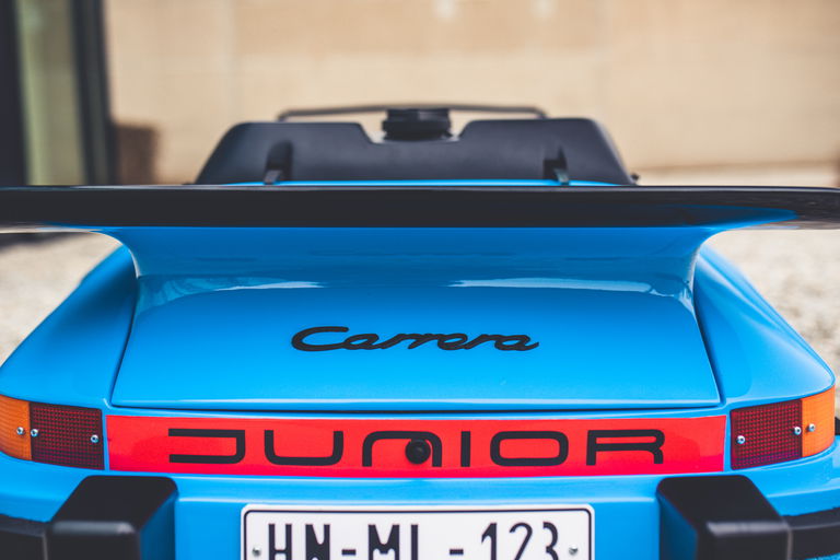 Porsche 911 Junior
